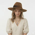 Chapeau camel à bande velours KAHL Paris